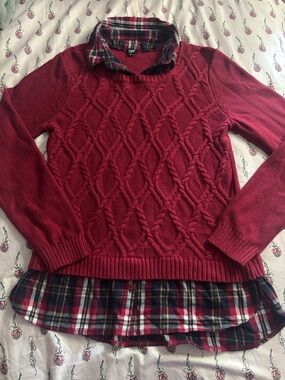 Lee Red Cable Knit Sweater with Plaid Layered Hem and Collar